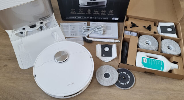 Dreame X40 Ultra Complete - whats in the box